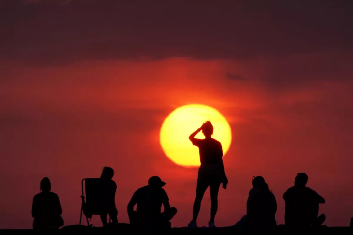 Europe warms faster than any continent, study says Record heat, wildfires, ice loss