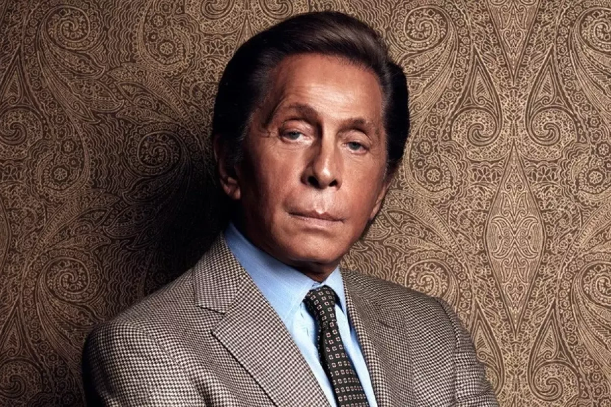 Italian fashion designer Valentino Garavani dies aged 93