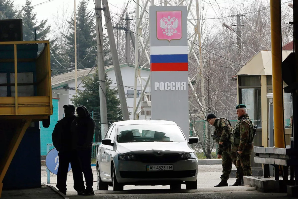 Russia сonsiders advance requirement for visa-free foreign visitors