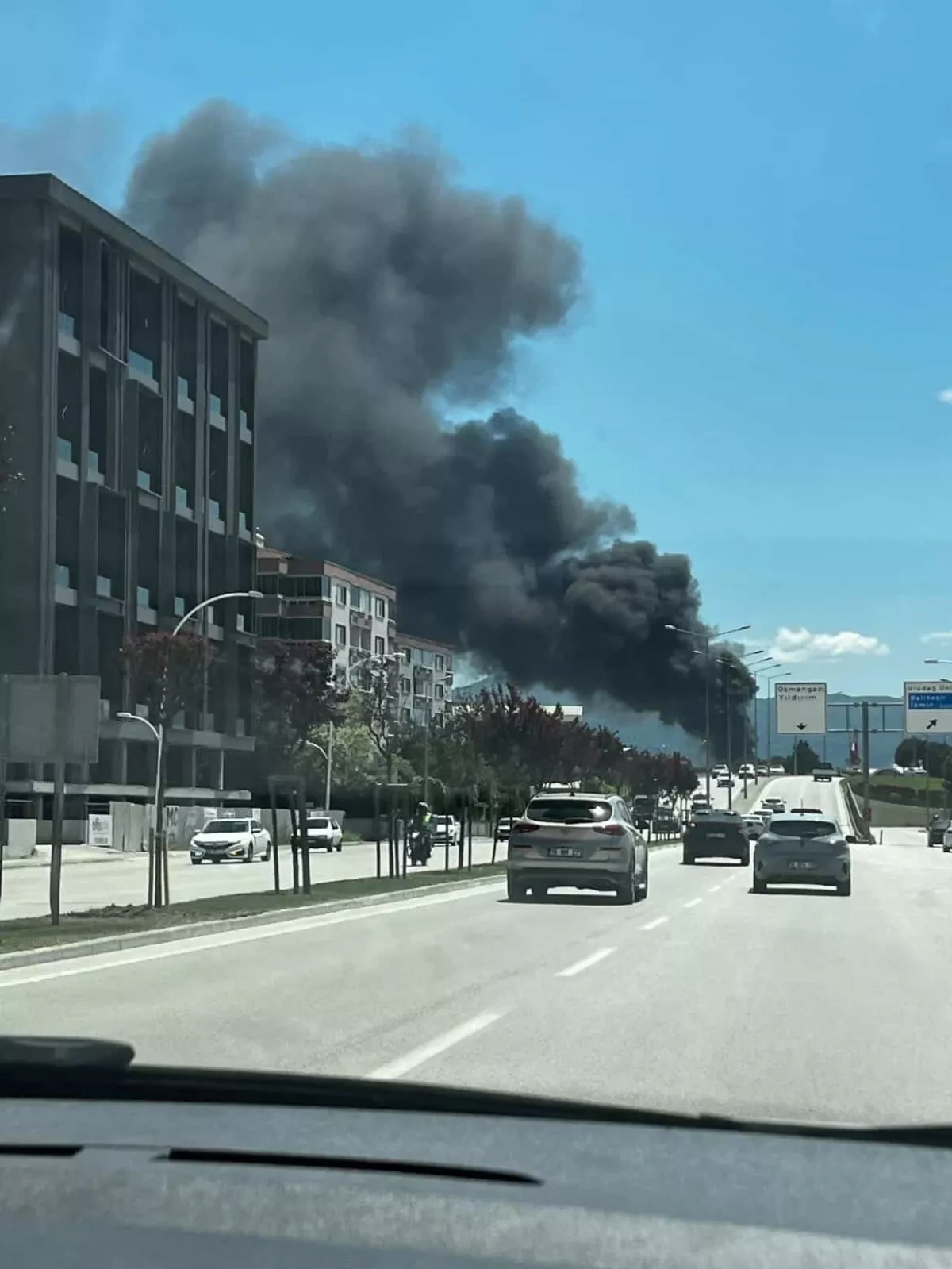 Fire engulfs plastic pipe warehouse in northwestern Türkiye PHOTO / VIDEO