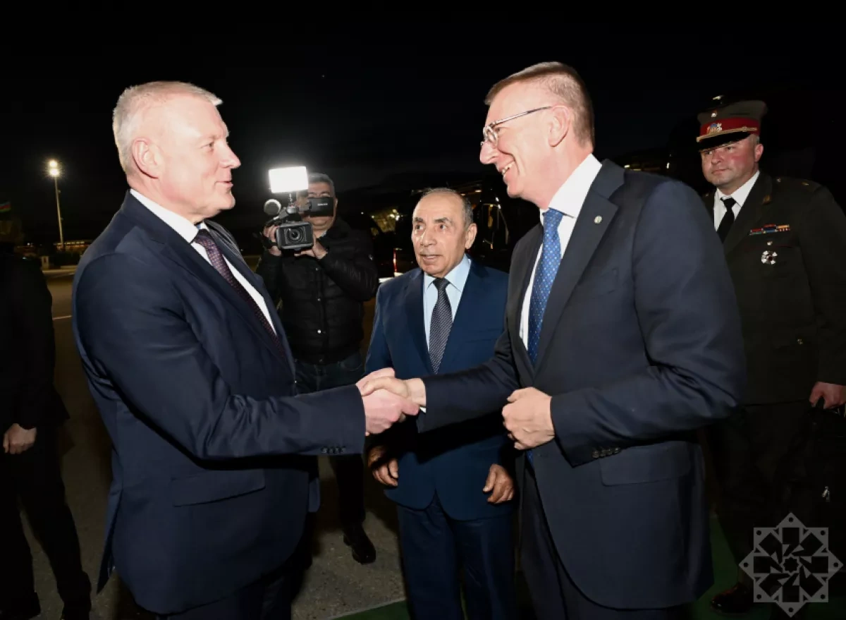 Latvian President Edgars Rinkēvičs arrives in Azerbaijan for official visit PHOTO