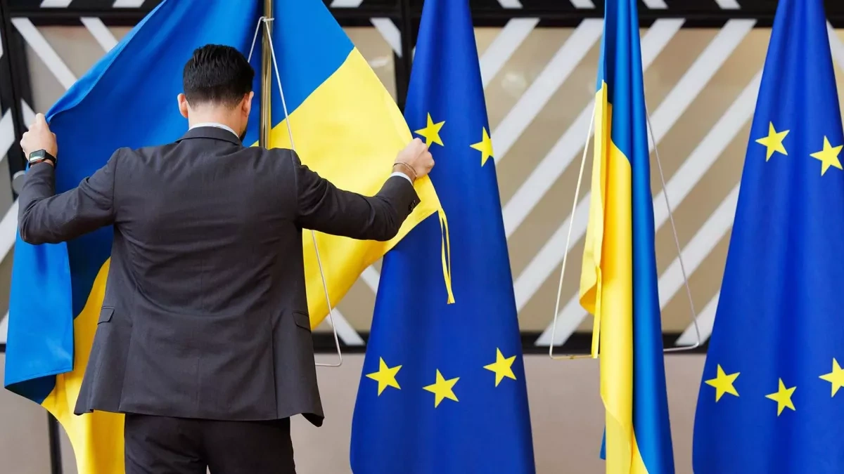 Politico: Tensions rise over Ukraine’s EU accession timeline ahead of talks