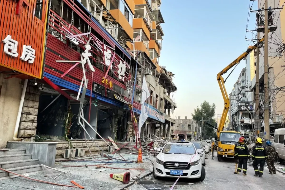 Apartment building explosion in China leaves three missing, eight injured