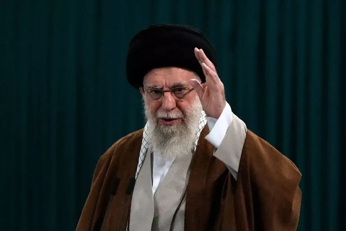 Reuters: Khamenei and Pezeshkian among targets as strikes hit Iran