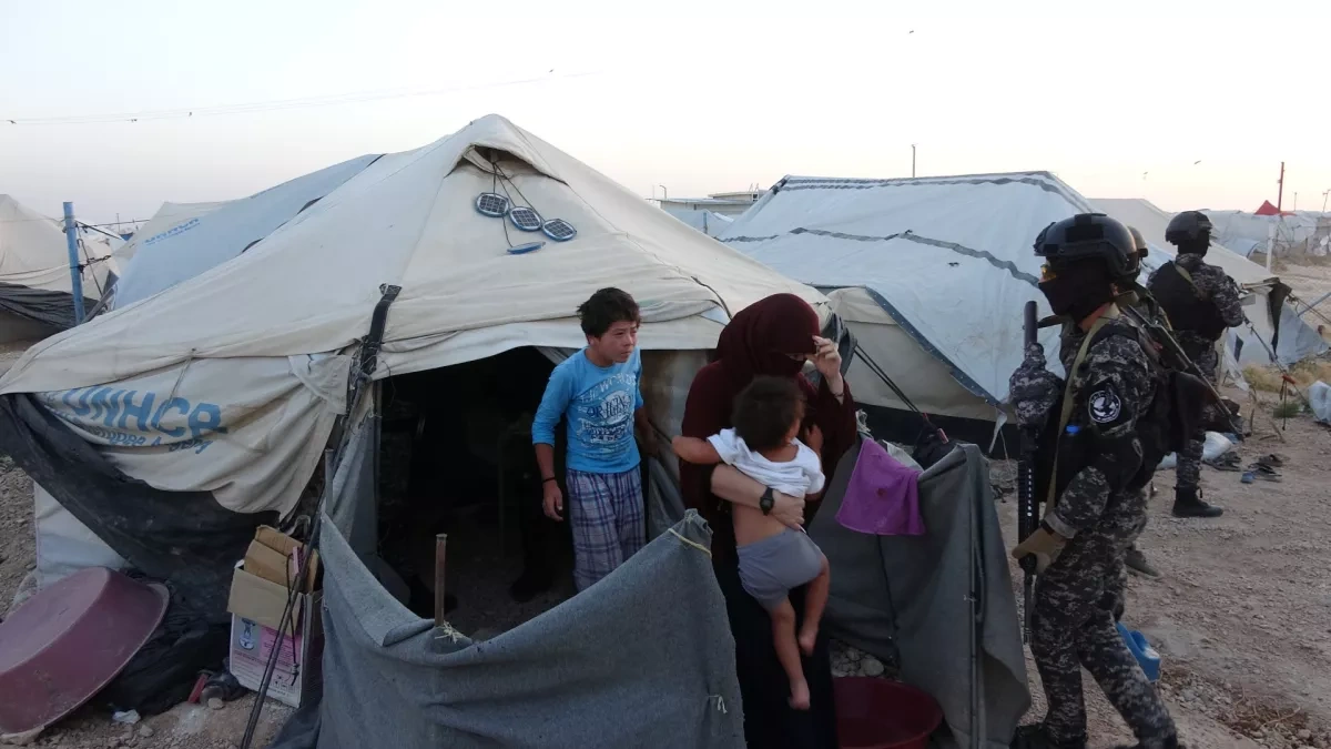 FT: Thousands escaped Al-Hol camp after control shift in Syria