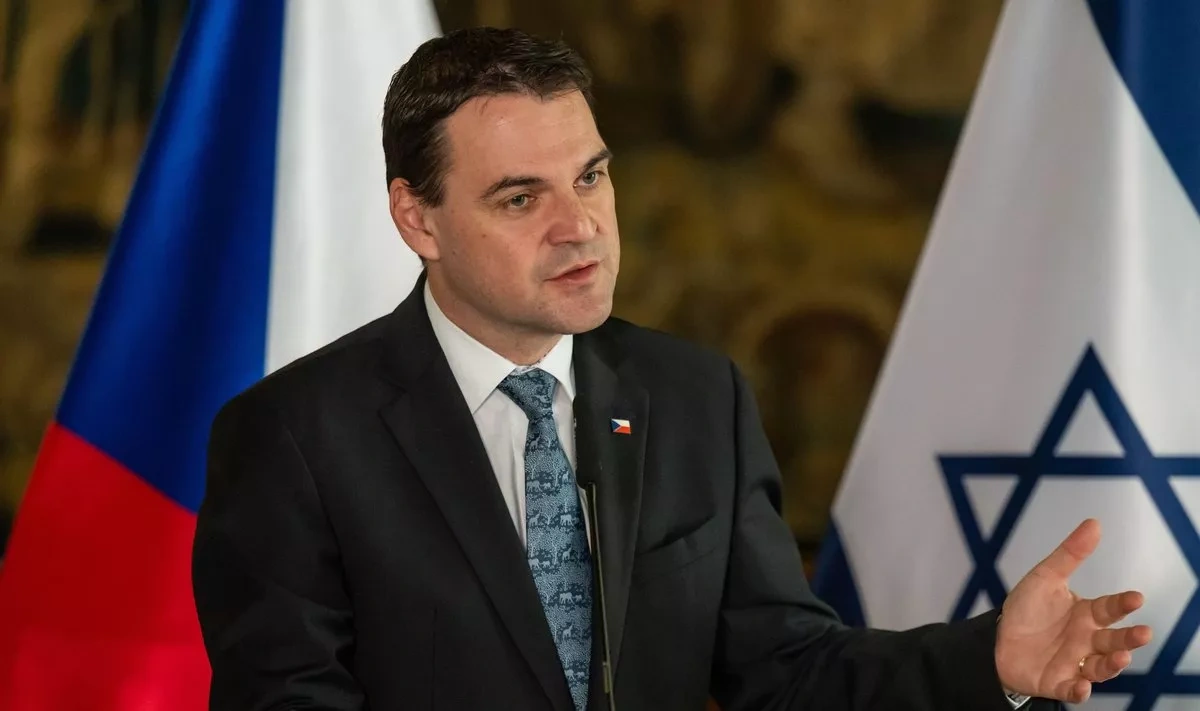 Czech FM rules out normal ties with Russia while war continues