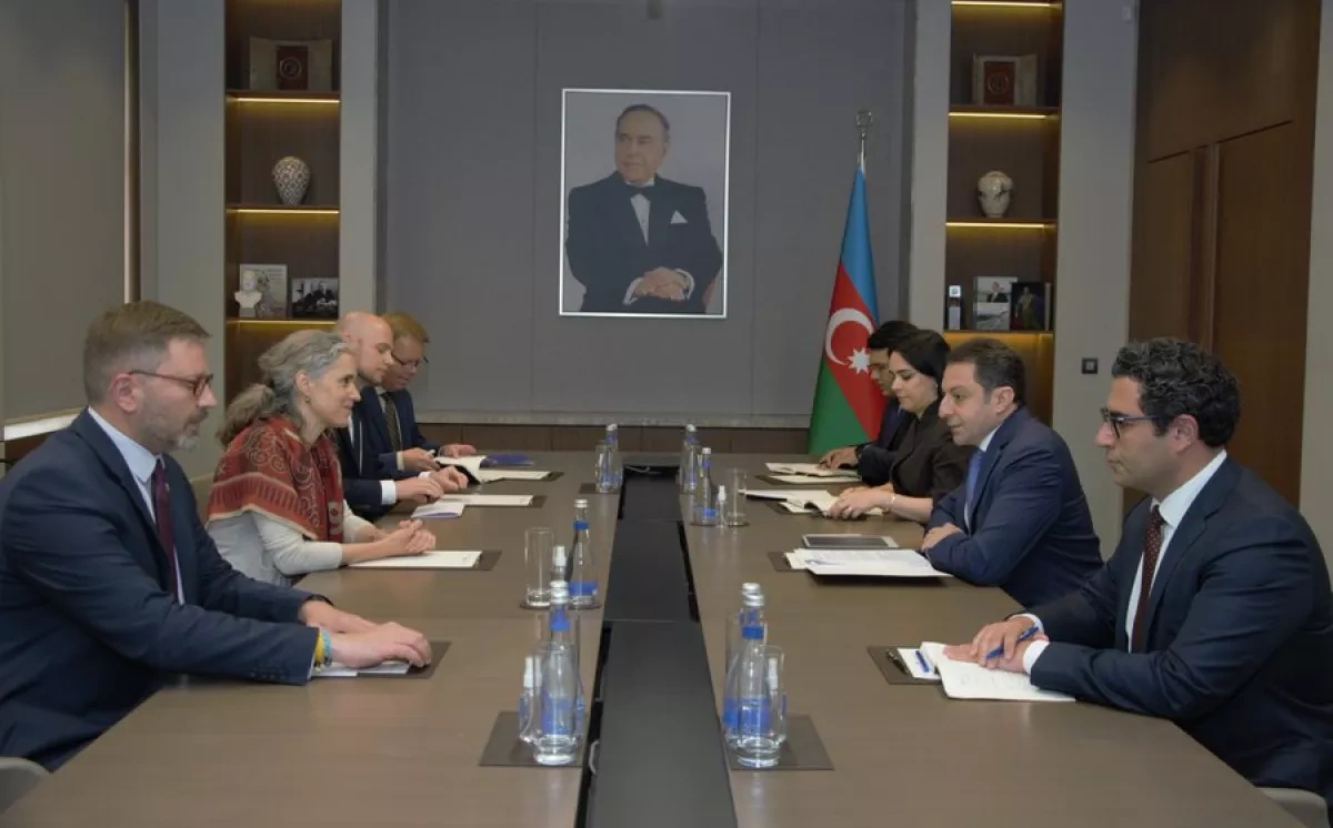 EU envoy says talks in Baku focused on regional developments, peace process PHOTO