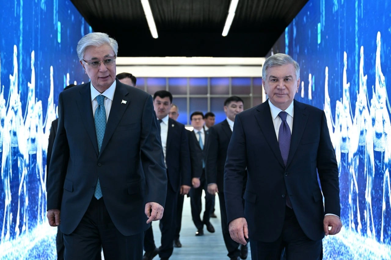 Presidents of Uzbekistan and Kazakhstan attend AI hackathon