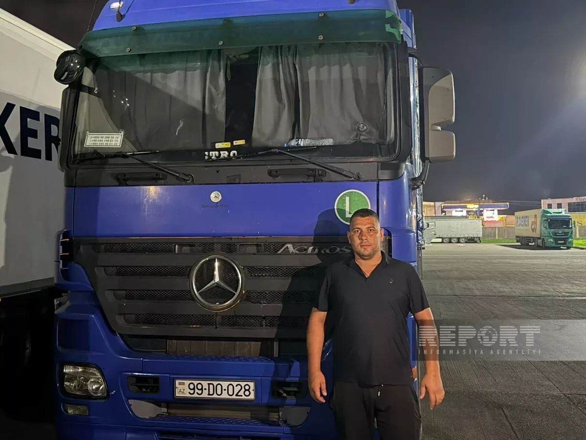 Georgian Customs holds Azerbaijani trucks for weeks, embassy steps in PHOTO