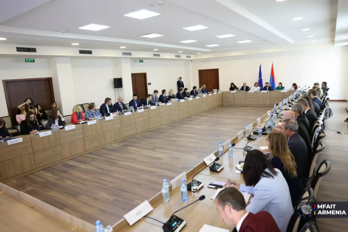 Armenia briefs EU delegation on peace with Azerbaijan, regional cooperation