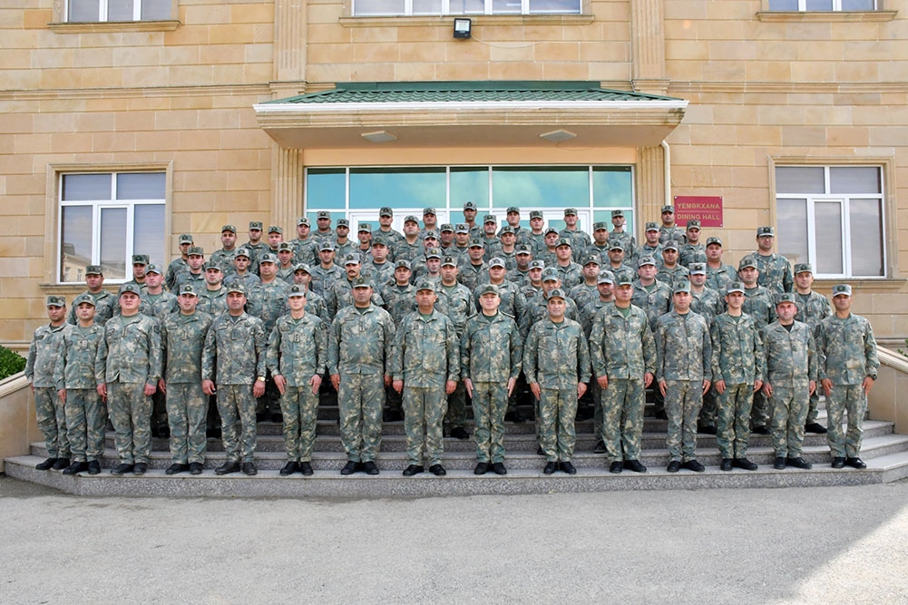 Azerbaijan Army holds officer development course graduation ceremony (PHOTO)