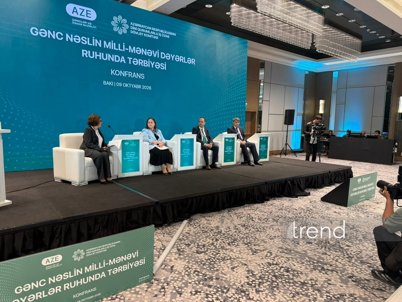 Baku conference examines family’s role in public life (PHOTO)