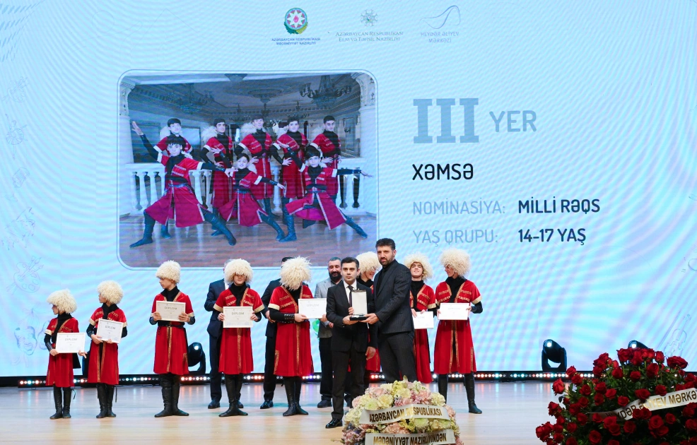 Heydar Aliyev Foundation VP Leyla Aliyeva and Alena Aliyeva attend awarding ceremony of Children’s Art Contest (PHOTO)