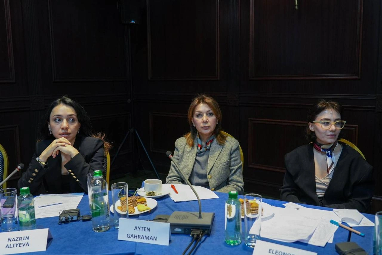 Armenia hosts roundtable with Azerbaijani and Armenian civil society representatives under “Bridge of Peace” initiative (PHOTO)