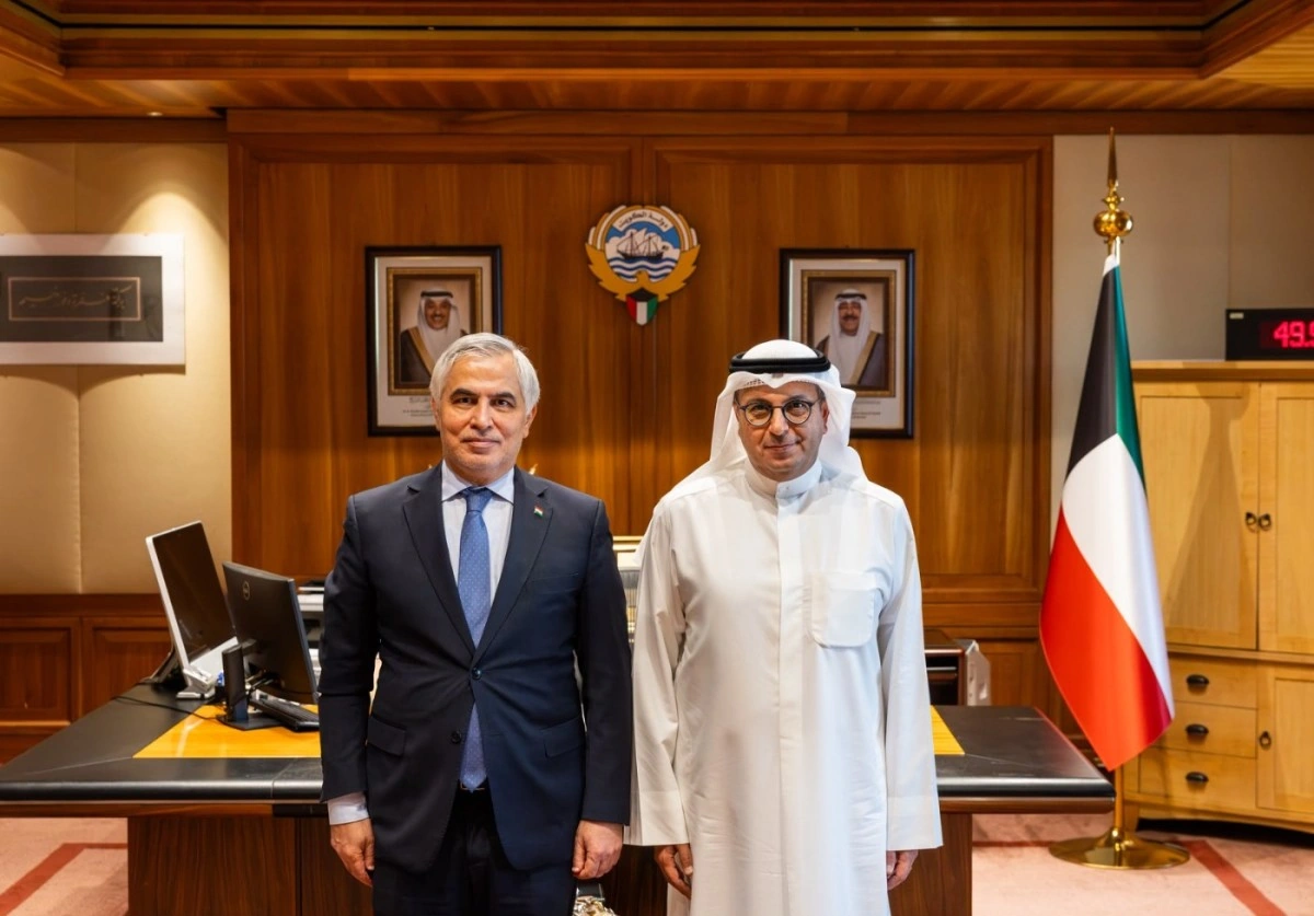 Tajikistan, Kuwait meet on renewable energy cooperation