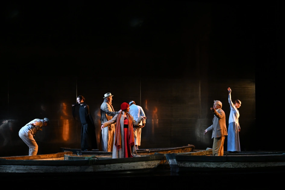 First Vice-President Mehriban Aliyeva attended performance of “The Seagull” (PHOTO)