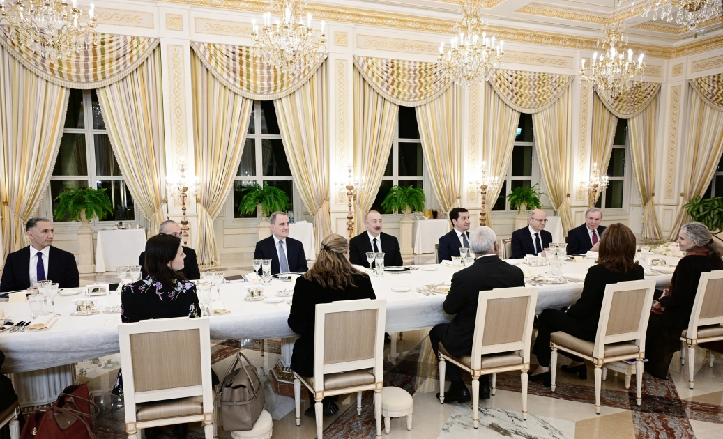 President Ilham Aliyev, President of European Council hold meeting in expanded format during official lunch (PHOTO)