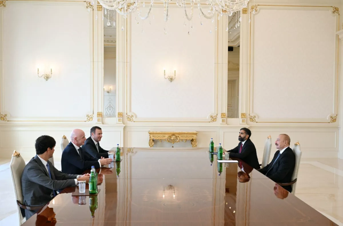 President Aliyev, FIFA chief focus on future of football in Azerbaijan PHOTO