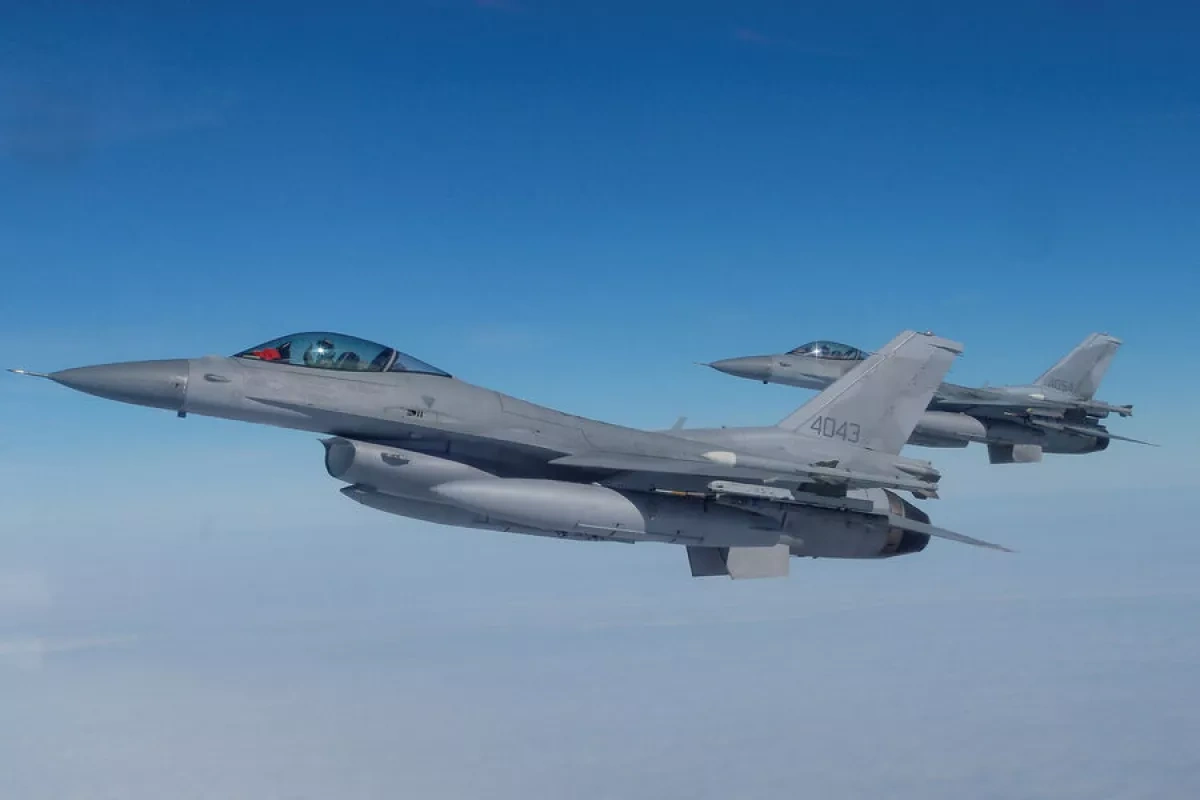 Media: Thai F-16 jets breach Cambodian airspace, strike targets
