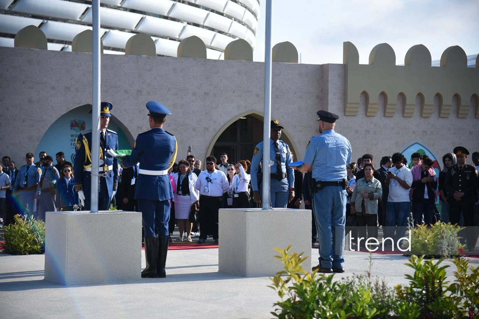 WUF13 hosts ceremony of lowering flags of Azerbaijan and UN (PHOTO)