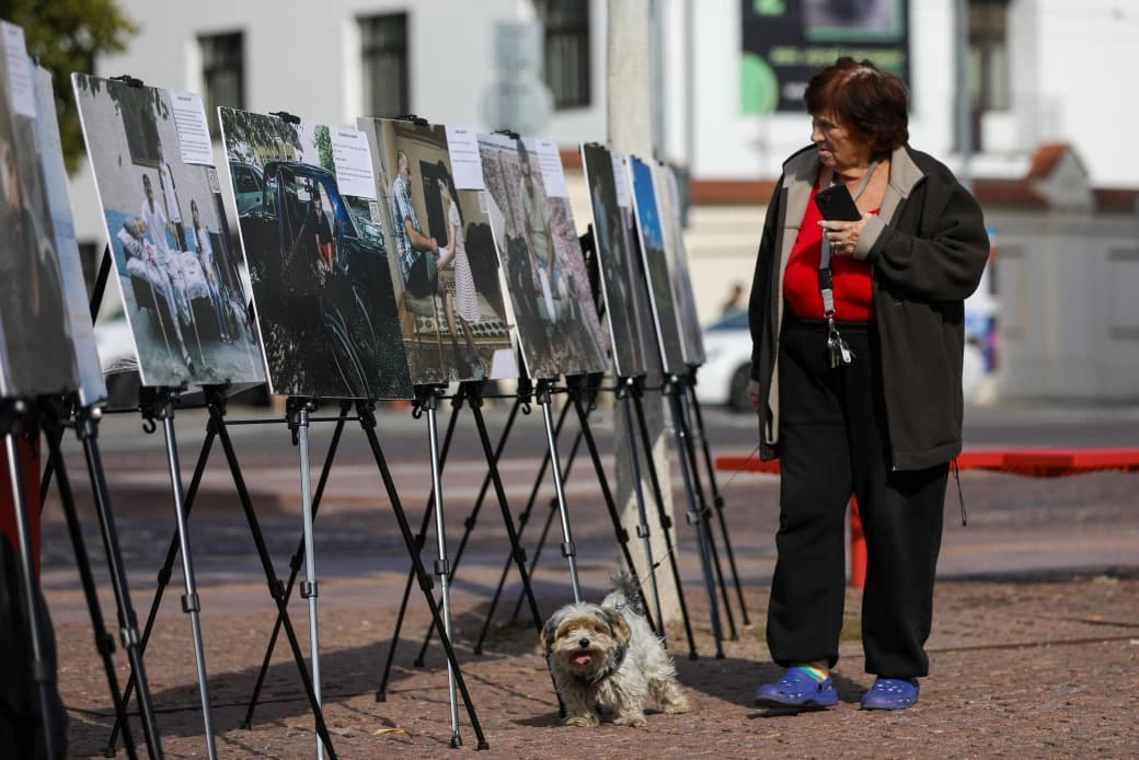 Azerbaijan NGO opens landmine exhibition in Czech Republic (PHOTO)
