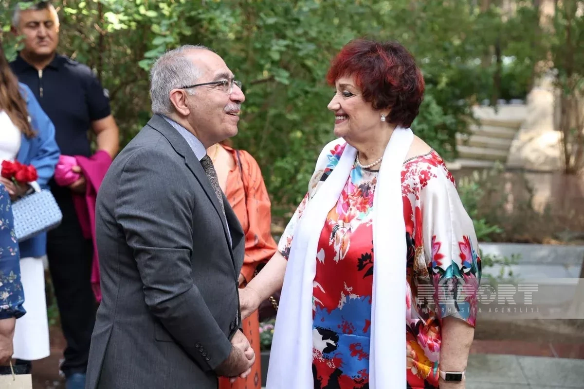 Baku honors iconic singer Muslim Magomayev on 84th birth anniversary PHOTO