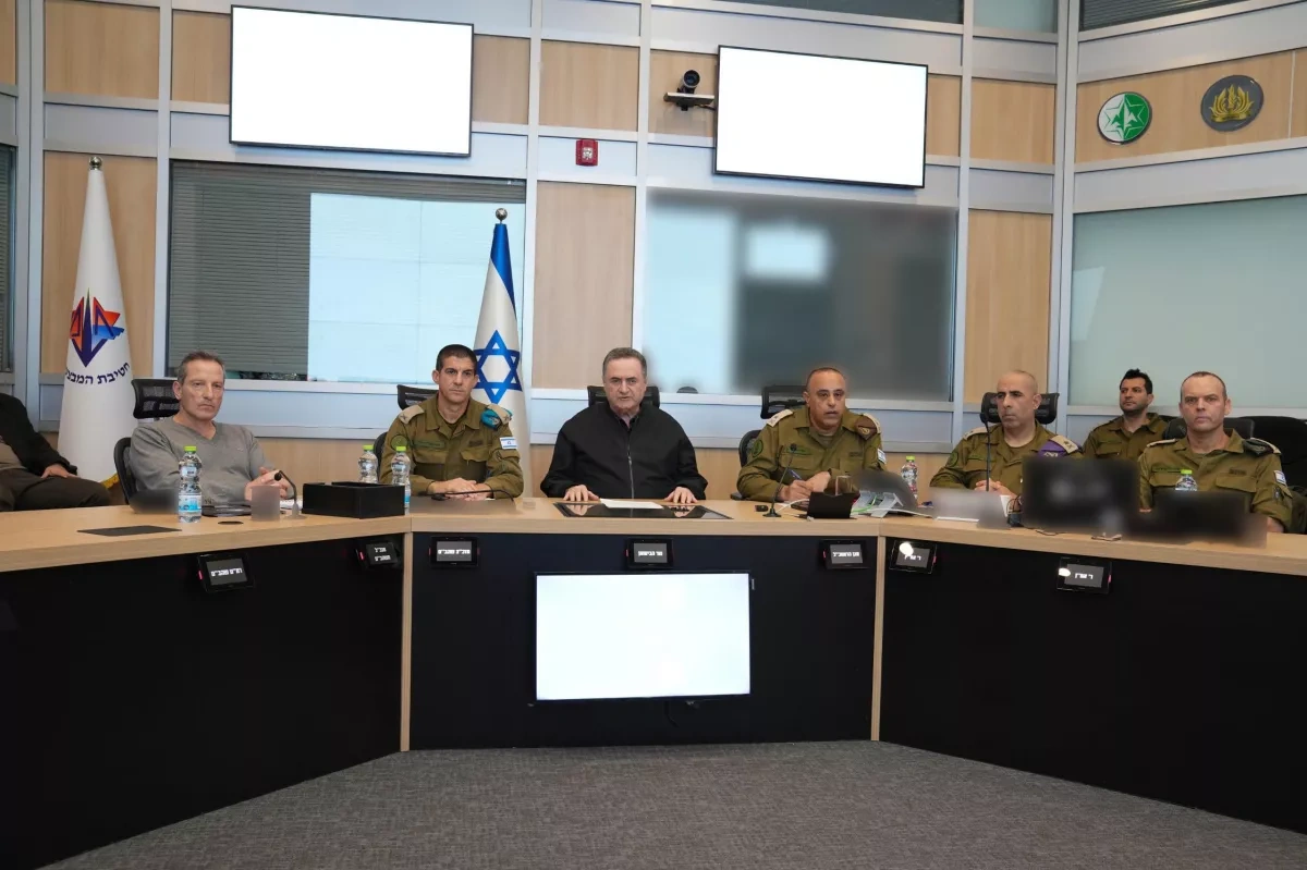 Israel to intensify strikes on Iran this week, defence minister says