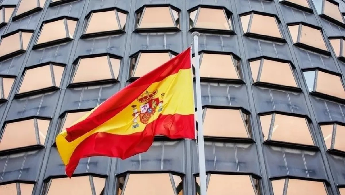 Spain imposes temporary border controls on travelers from Italy