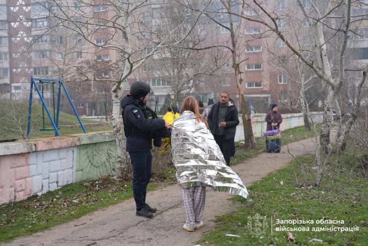 At least 26 injured as Russian forces strike Zaporizhzhia and surrounding district photo / video