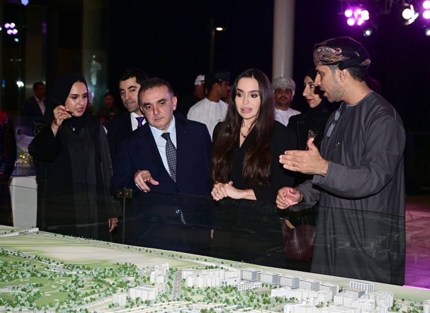 Heydar Aliyev Foundation VP Leyla Aliyeva familiarizes with projects implemented by Oman Tourism Development Company in Muscat (PHOTO)