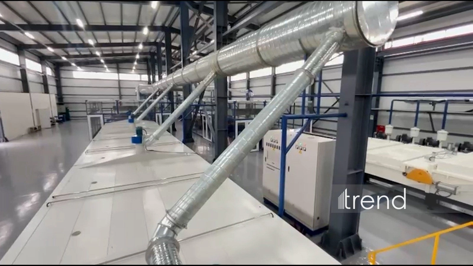 Azerbaijan reveals upcoming mirror production capacity at its new plant (PHOTO/VIDEO)