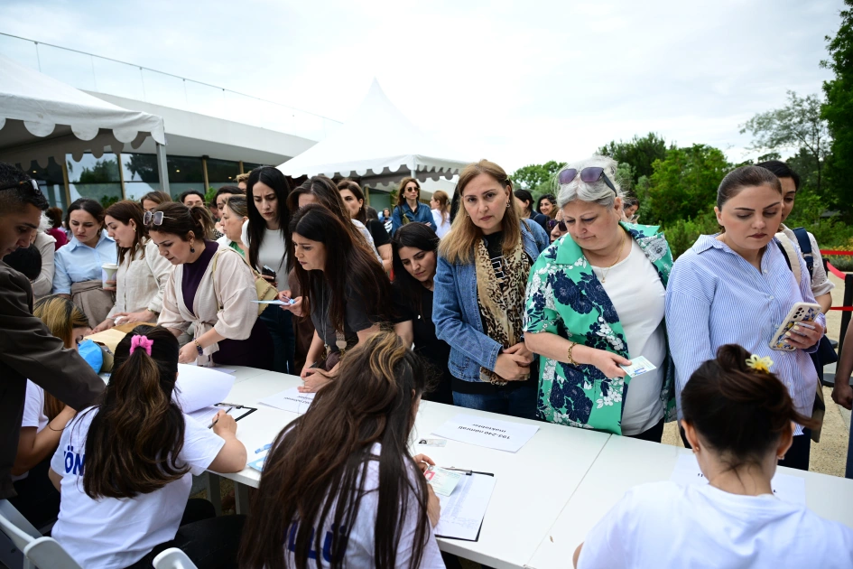 Leyla Aliyeva and Alena Aliyeva attend Charity Festival (PHOTO)