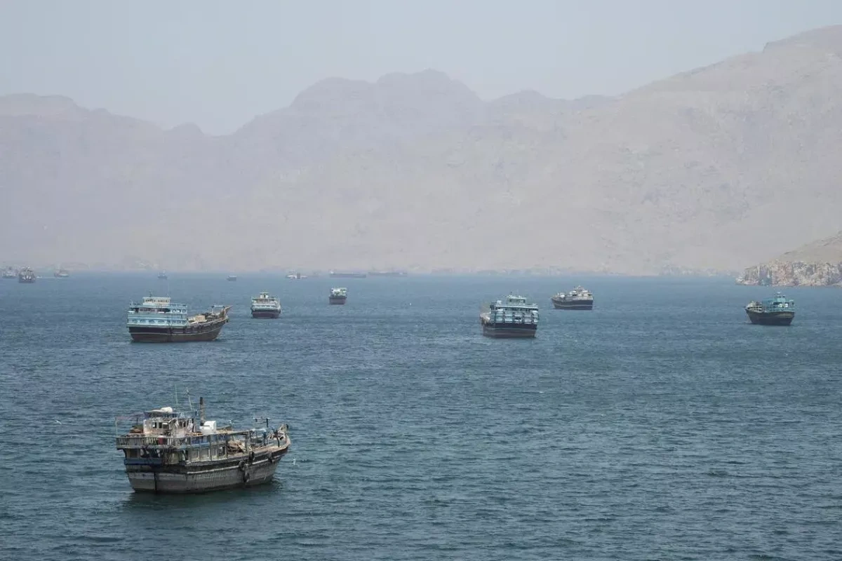 Italy sends minesweepers near Strait of Hormuz in strategic readiness move