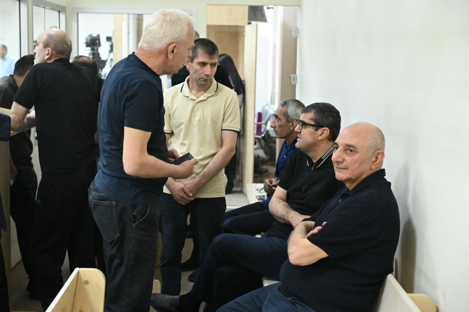 Judicial panel retires to deliberate appeals filed by Armenian nationals convicted by Baku Military Court (PHOTO)
