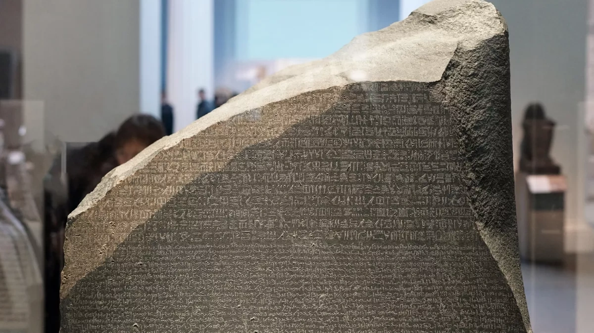 Rosetta Stone: Why Egypt demanding its return?