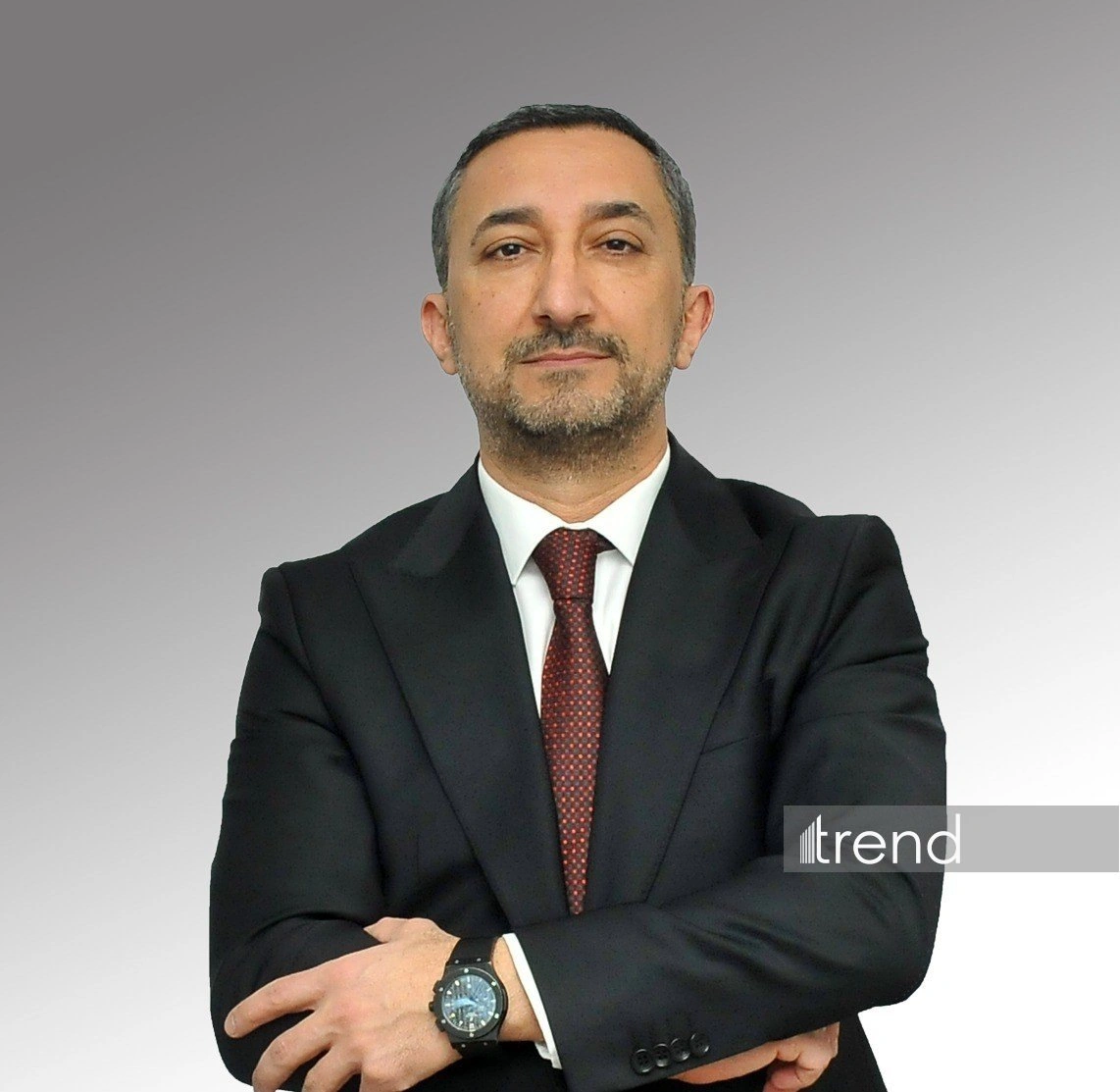 Azerbaijani market facing rising global gold and silver prices (PHOTO)
