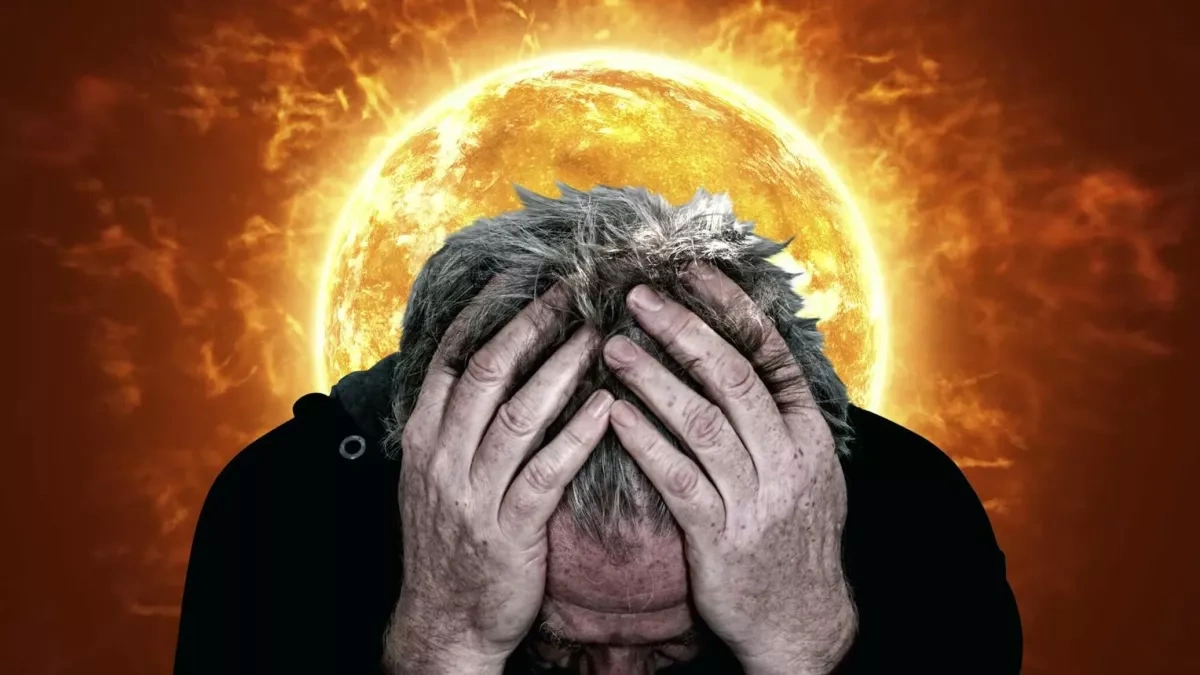 Powerful solar flare sparks risk of strong magnetic storm on Earth