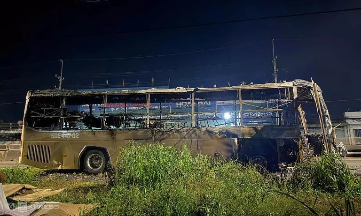 Seven dead after bus fire following crash in Vietnam