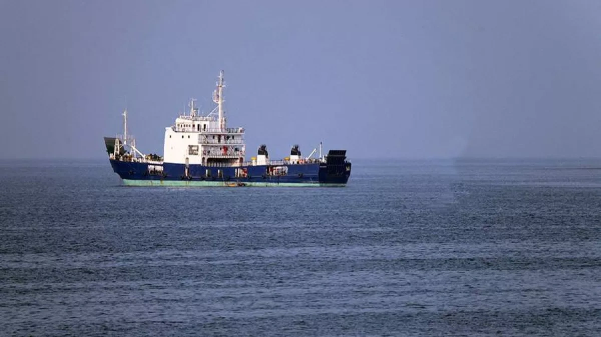 Iraq offers oil buyers escape route from Strait of Hormuz