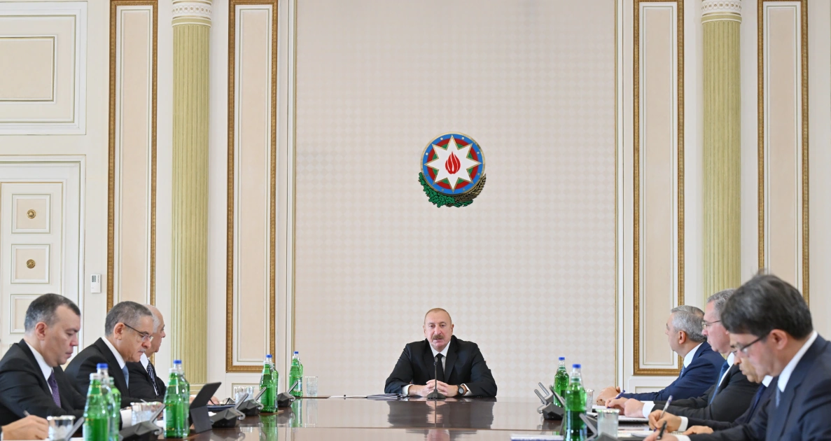 President Ilham Aliyev chairs meeting on State Program for development of mining and metallurgical industry (PHOTO)