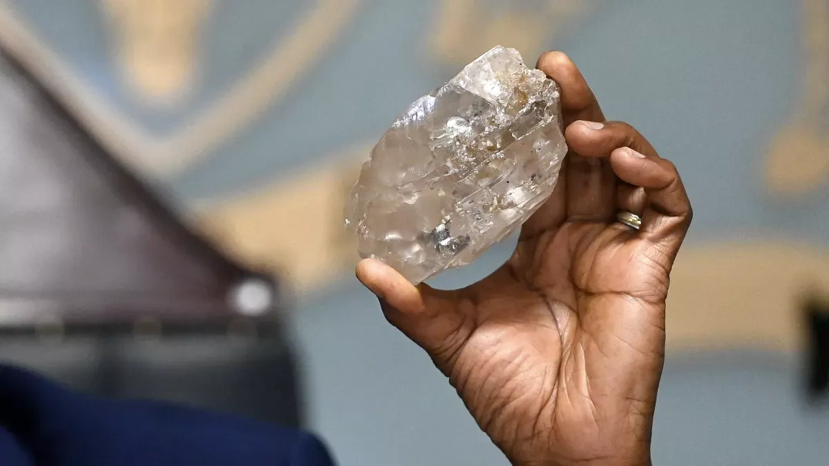 Historic drop in diamond production raises market concerns