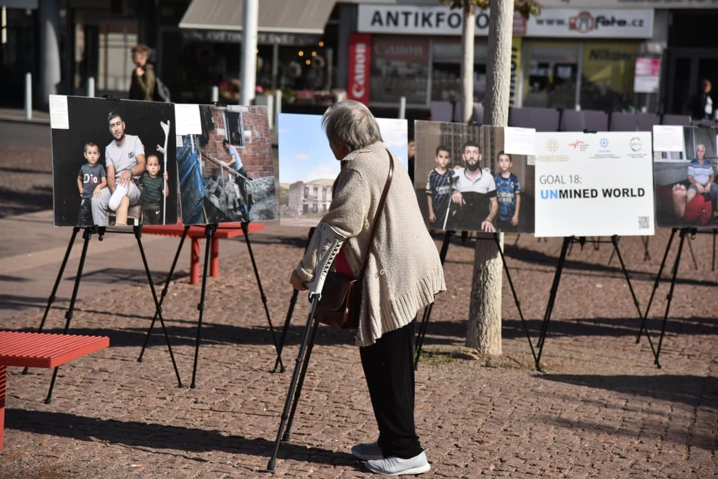 Azerbaijan NGO opens landmine exhibition in Czech Republic (PHOTO)