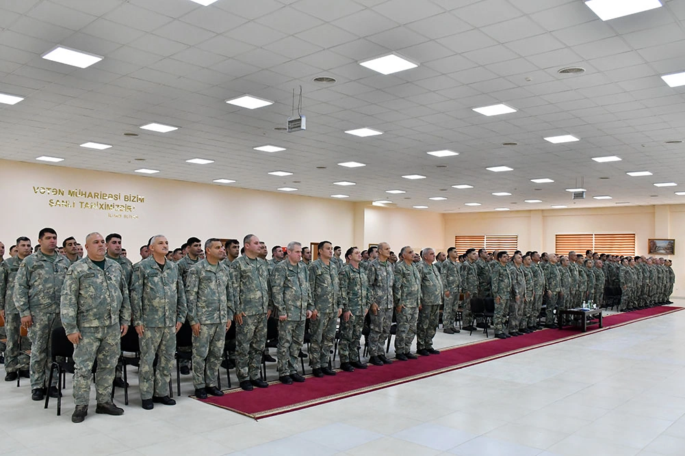 Azerbaijan Army holds officer development course graduation ceremony (PHOTO)