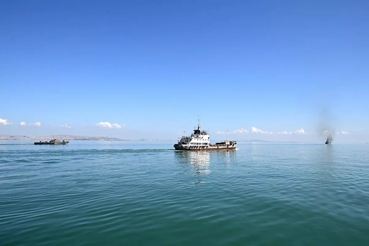 Azerbaijan, Türkiye, Uzbekistan militaries conduct vessel rescue drill PHOTO / VIDEO