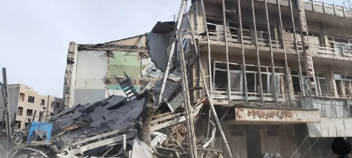 Explosions in Iran's Mahabad damage Red Crescent building photo