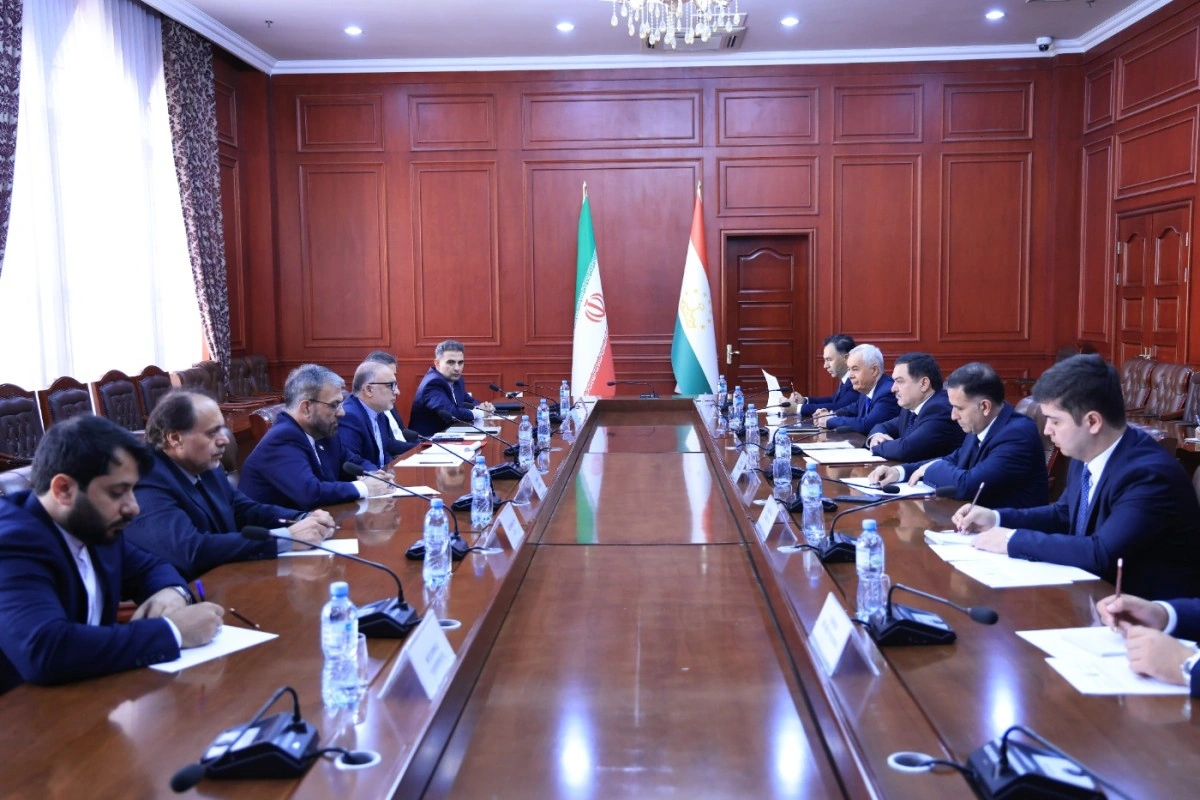 Tajikistan and Iran discuss prospects for bilateral relations