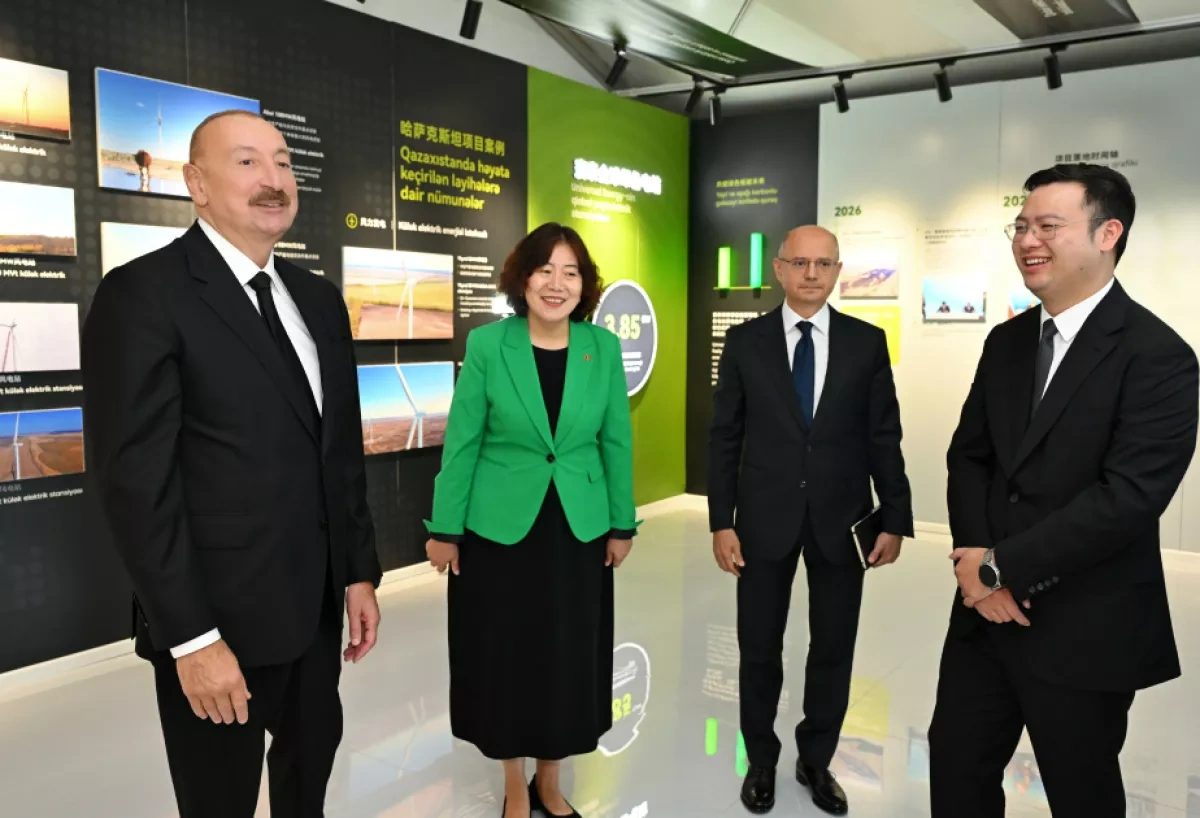 Azerbaijan’s president attends opening of Gobustan solar power plant PHOTO