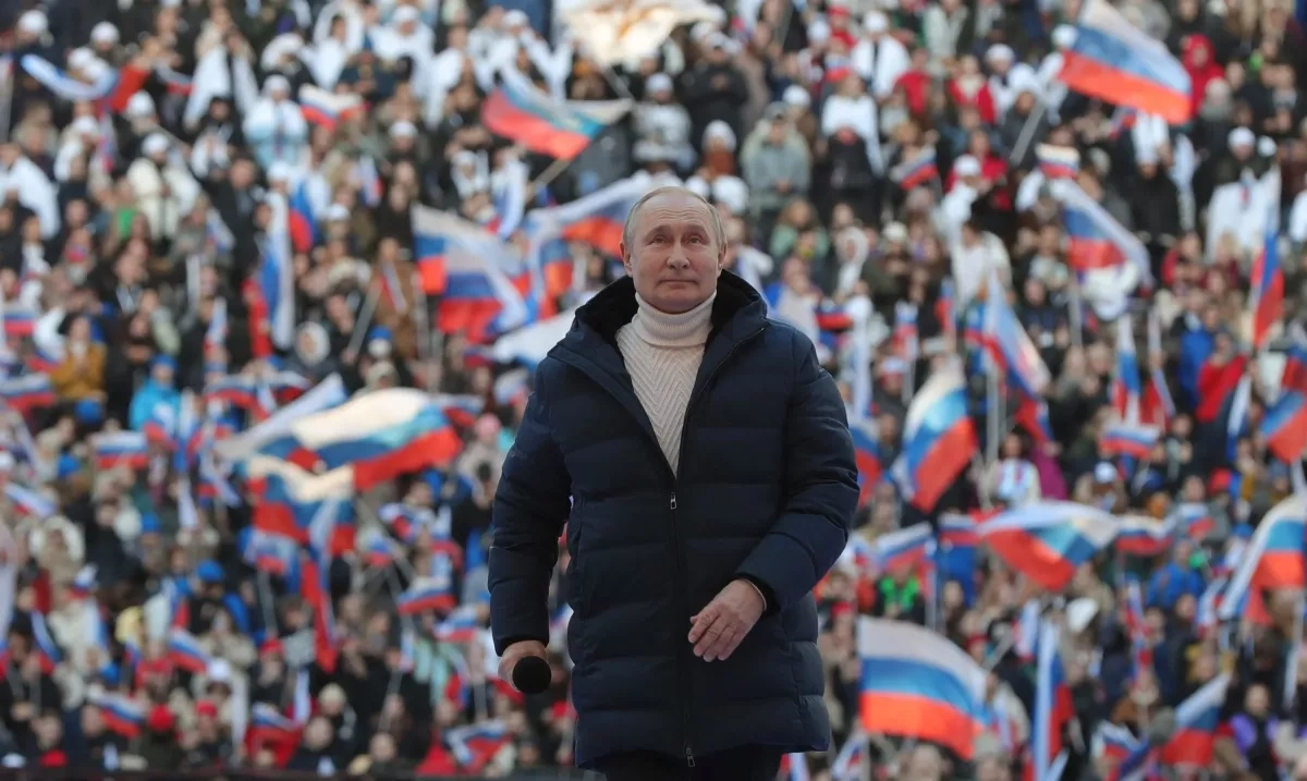 Most Russians say Putin performing well Poll shows