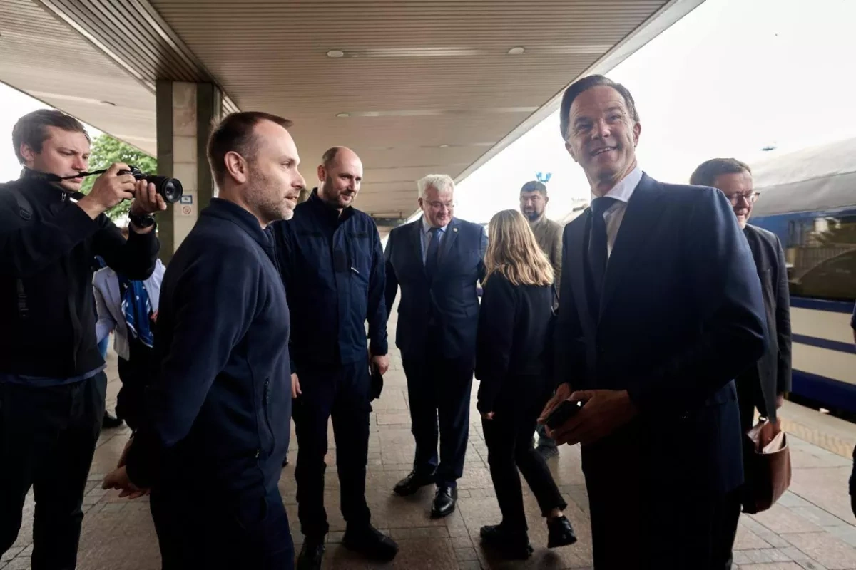 NATO chief lands in Kyiv, in show of alliance support PHOTO