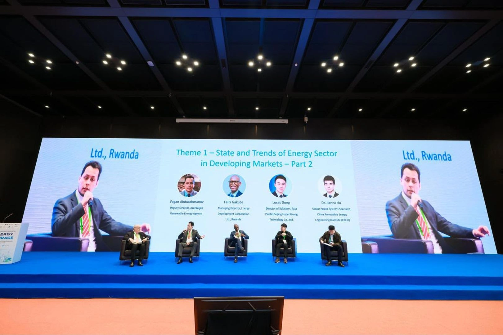 Azerbaijan, China explore renewable energy and storage cooperation (PHOTO)